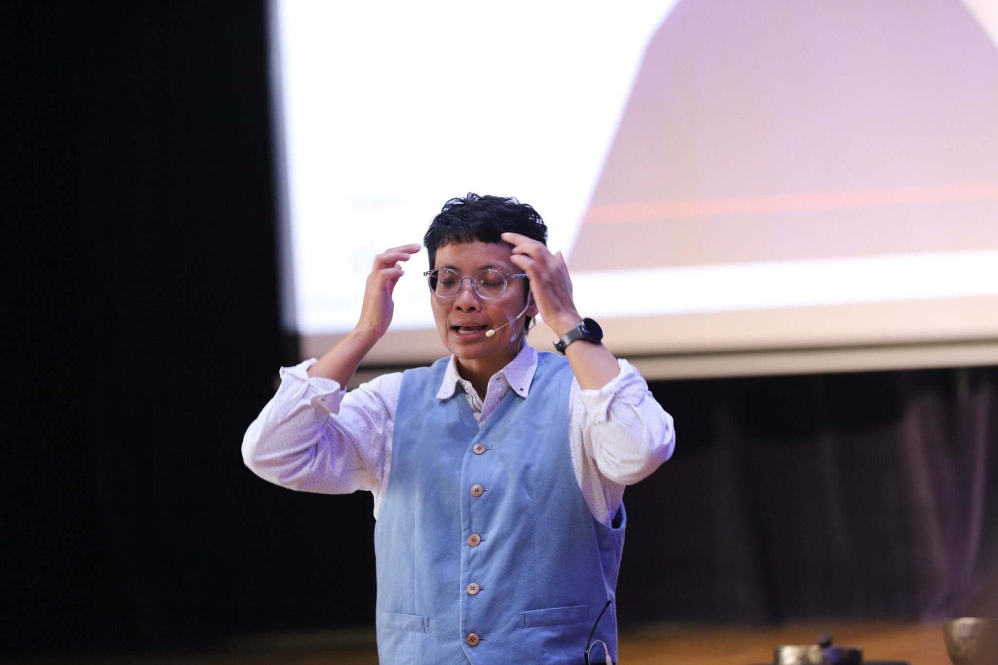 Happy Mind in Action image 4