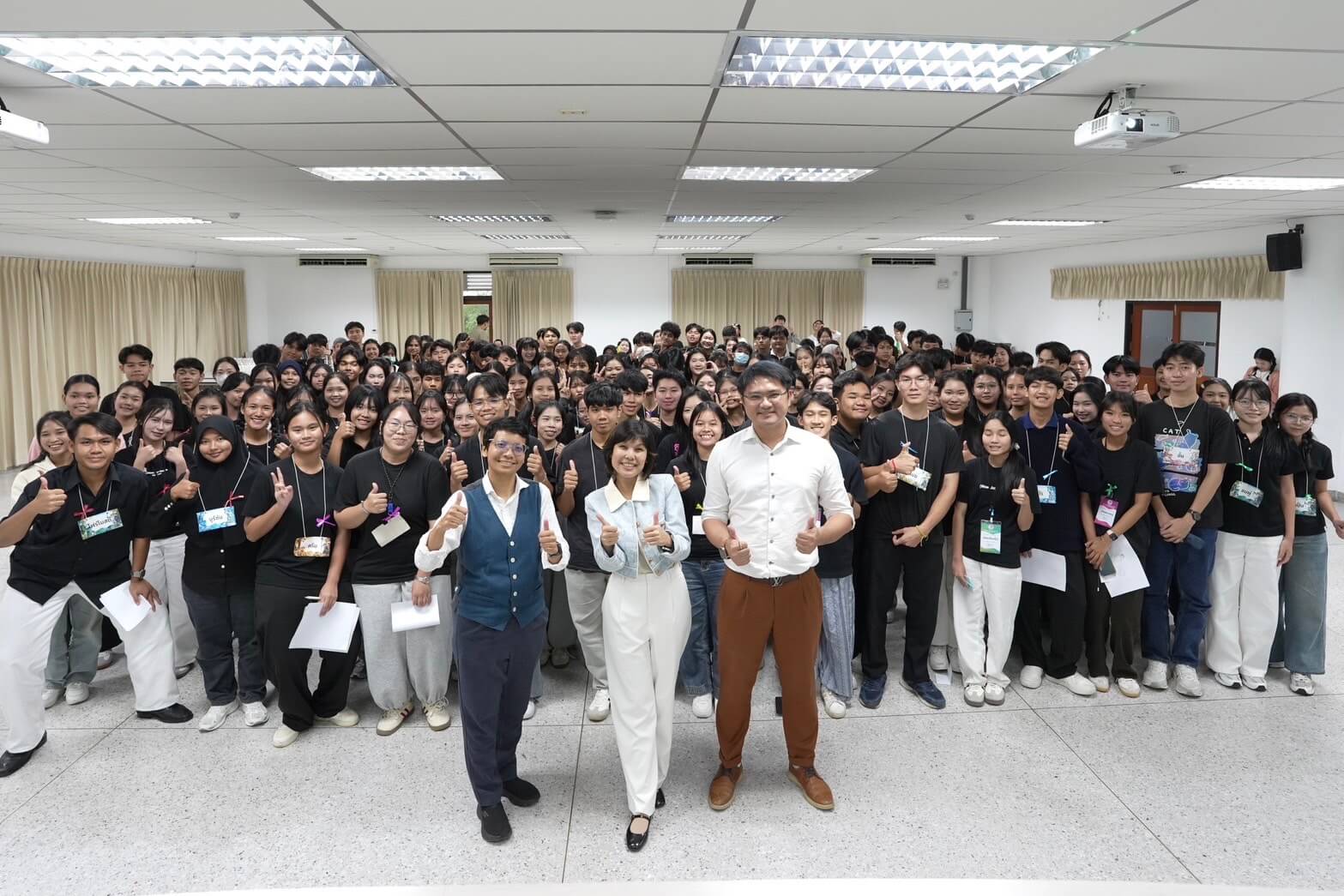 โครงการเพชรในตม มศว องครักษ์ image 1