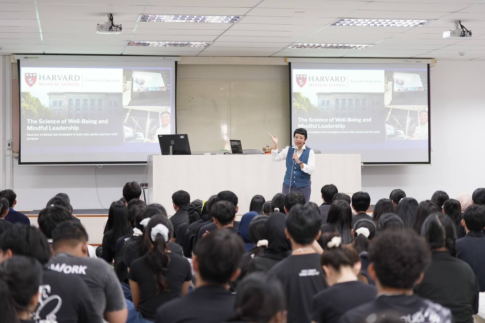 โครงการเพชรในตม มศว องครักษ์ image 3